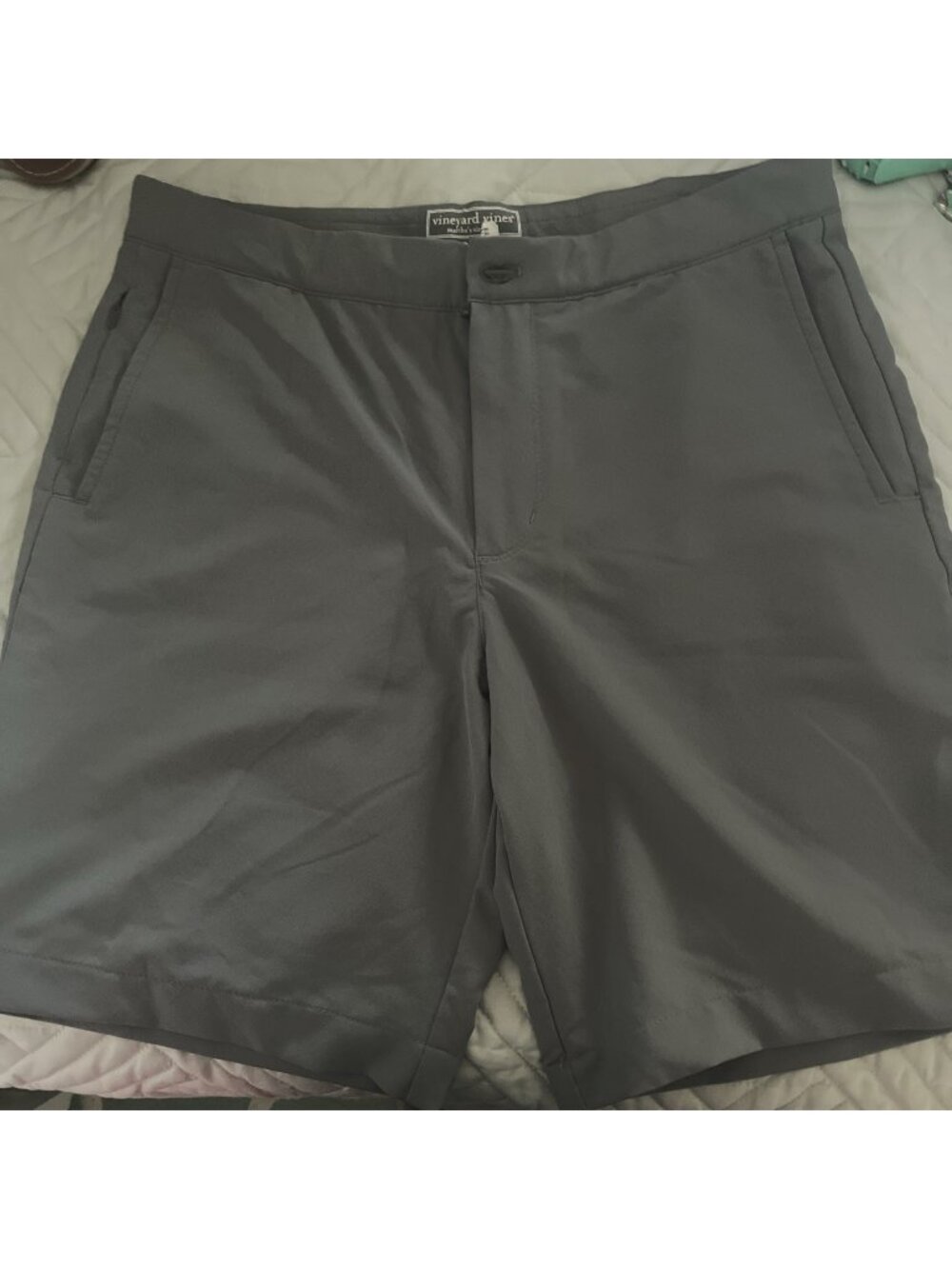 Men’s Vineyard Vines Size 31 Gray Performance Shorts 8.5” Inseam